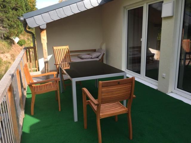 Dachterrassenwohnung - Nah Am Apartment