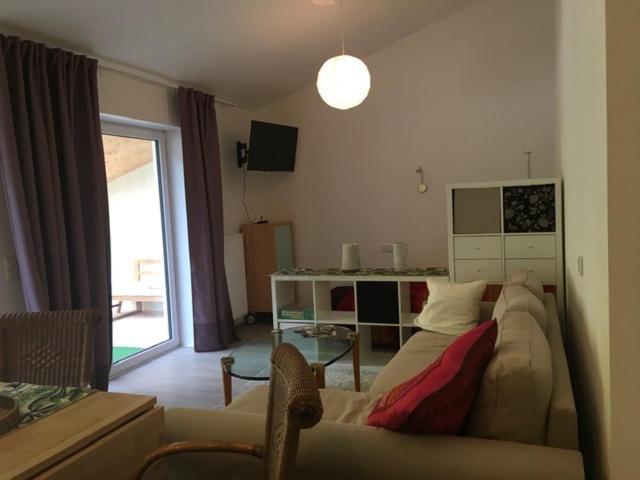 Apartment Dachterrassenwohnung - Nah Am *